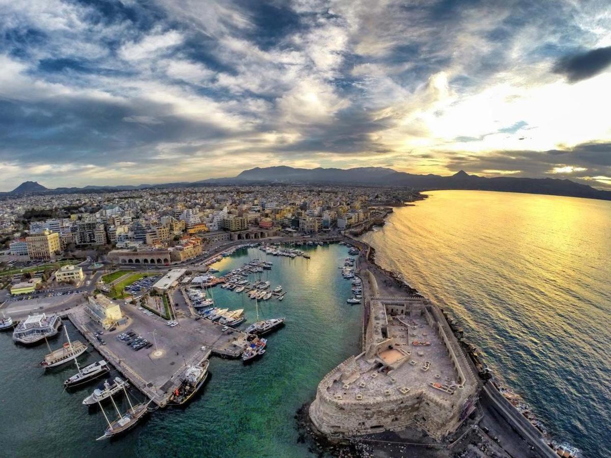 Korai Suites By Good Life Iraklio Exteriér fotografie